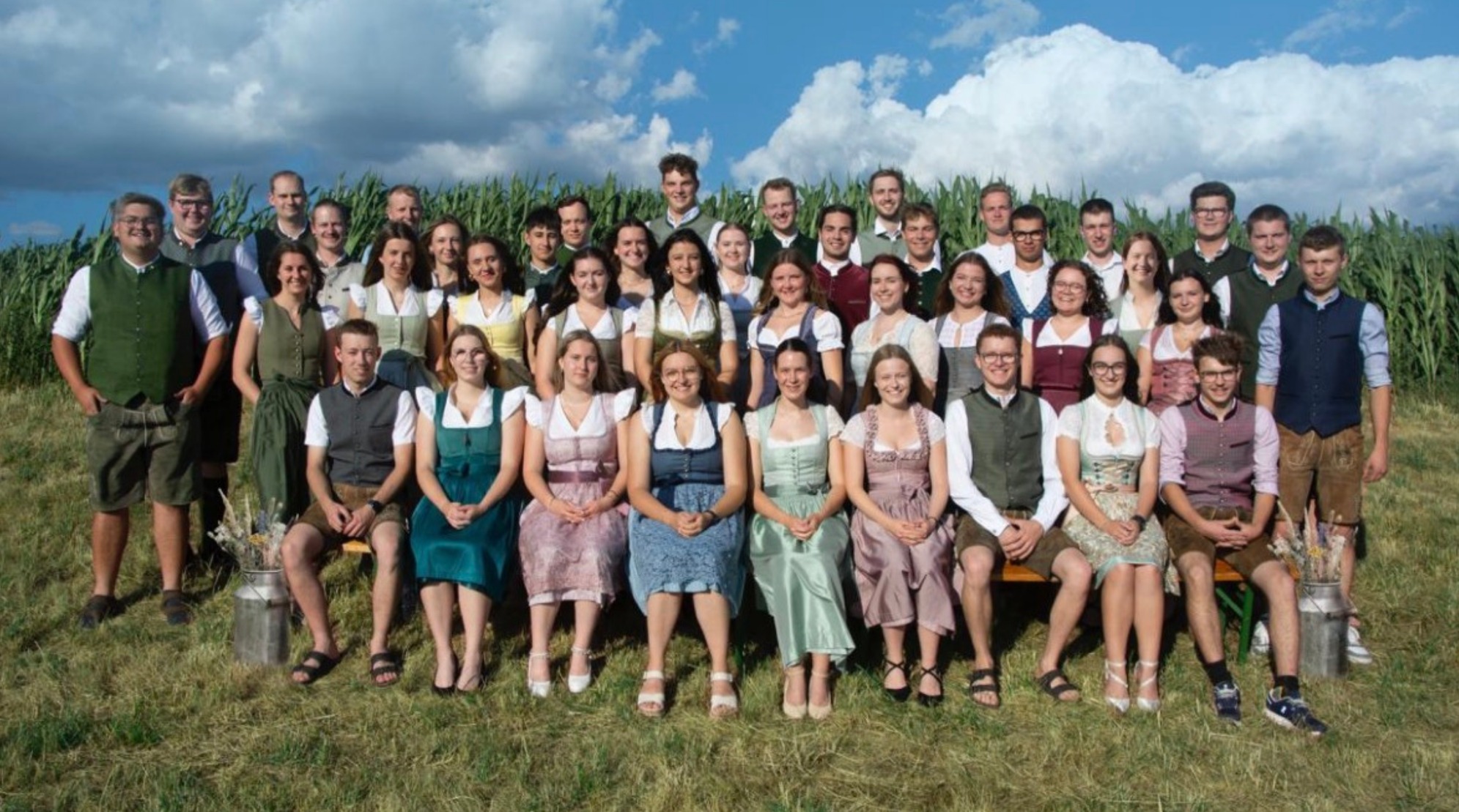 gruppenbild zugeschnitten